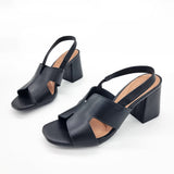 Beira Rio 8436-231 Block Heel Sandal in Black