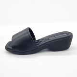 Beira Rio 8527-100 Slip-on Sandal in Black