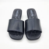 Beira Rio 8527-100 Slip-on Sandal in Black