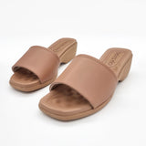 Beira Rio 8527-100 Slip-on Sandal Sandal in Nude